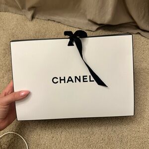 CHANEL Classic White Box with Black Ribbon